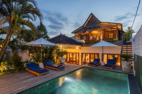 5 Bedroom Entire Villa in Berawa Canggu